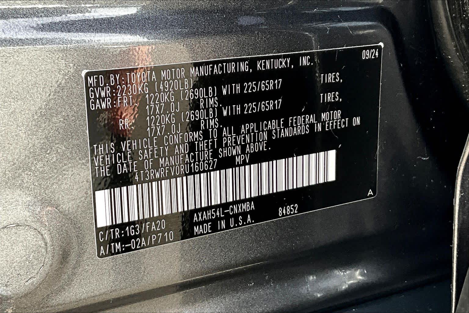 Thumbnail: 2024 Toyota RAV4 - 20