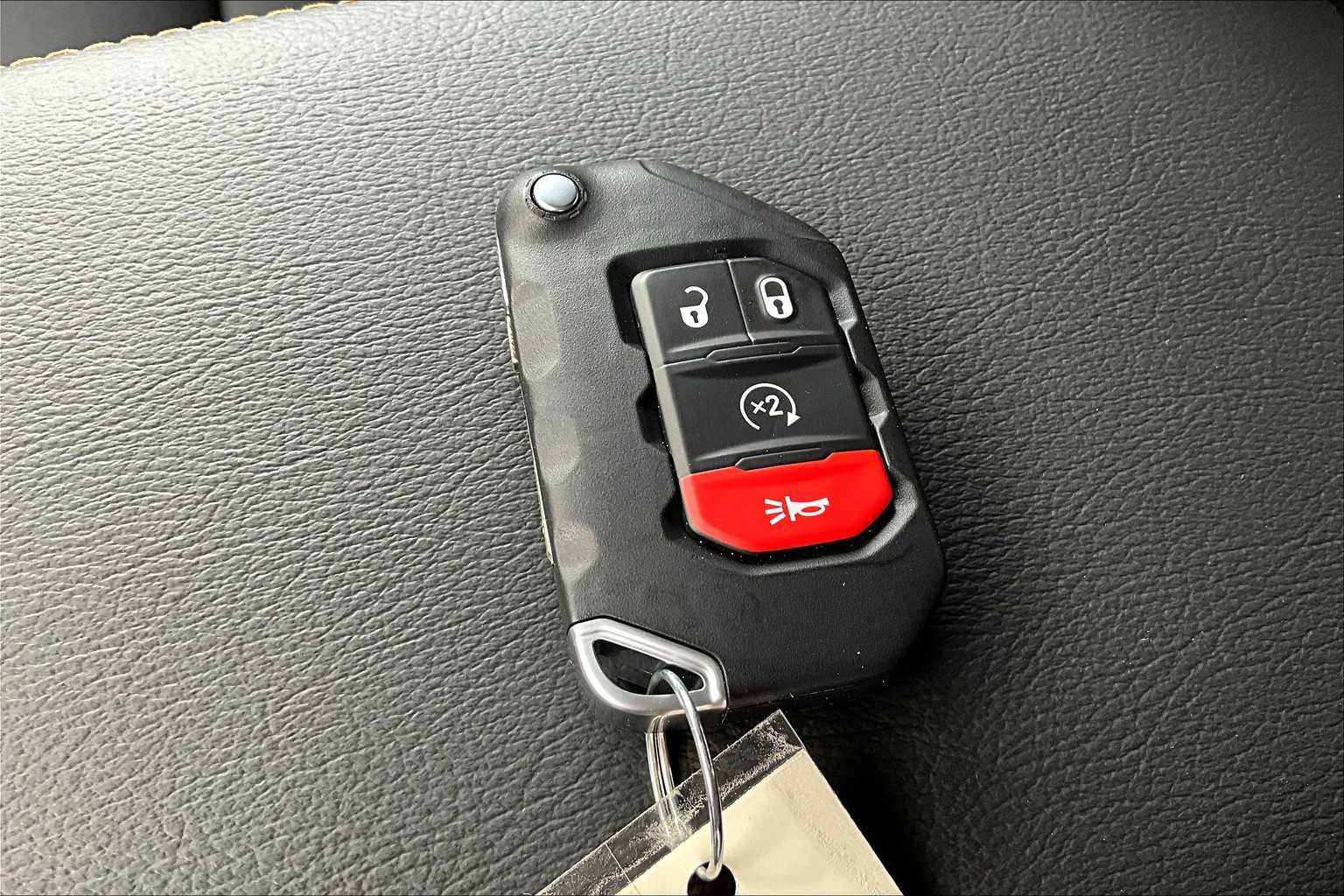 Thumbnail: 2025 Jeep Gladiator - 20