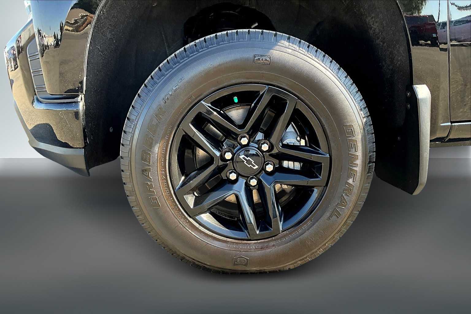 Thumbnail: 2022 Chevrolet Silverado 1500 - 8