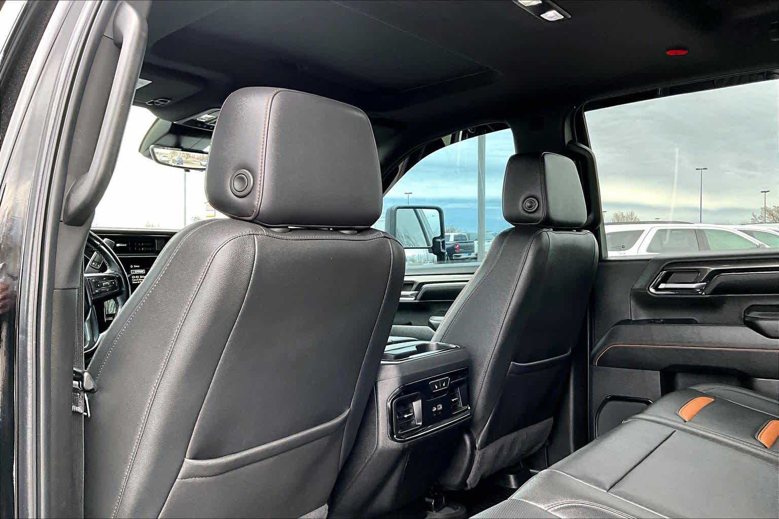 Thumbnail: 2024 GMC Sierra 2500 - 11