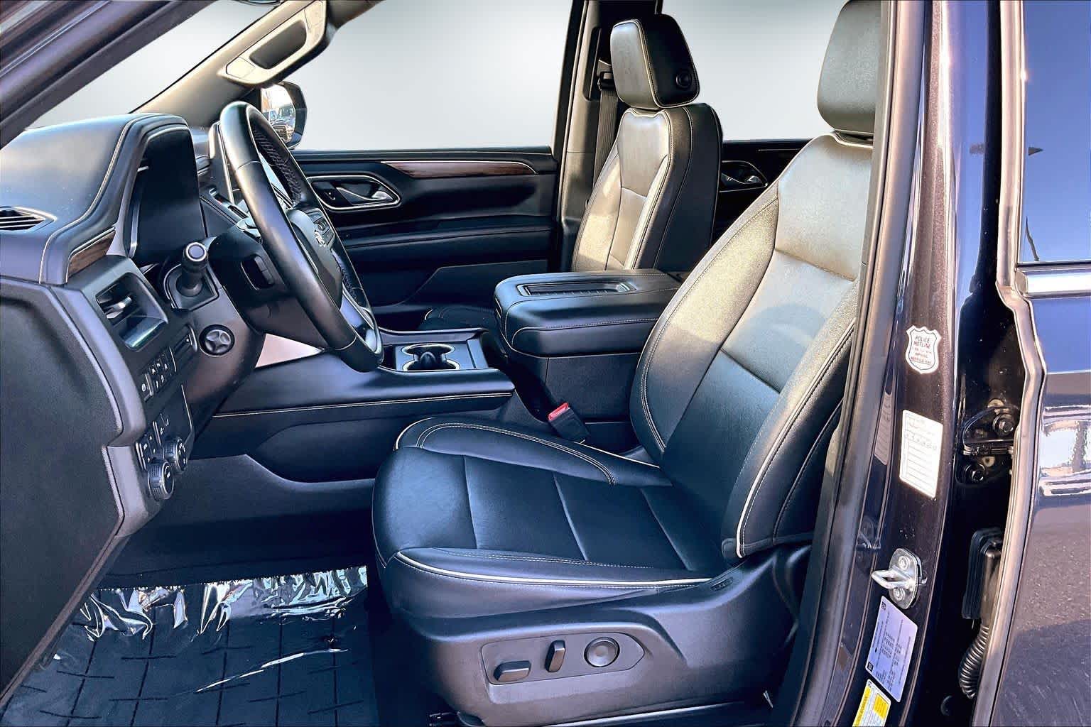 Thumbnail: 2023 Chevrolet Suburban - 11