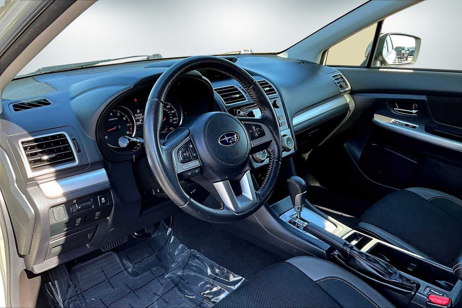 Thumbnail: 2017 Subaru Crosstrek - 2