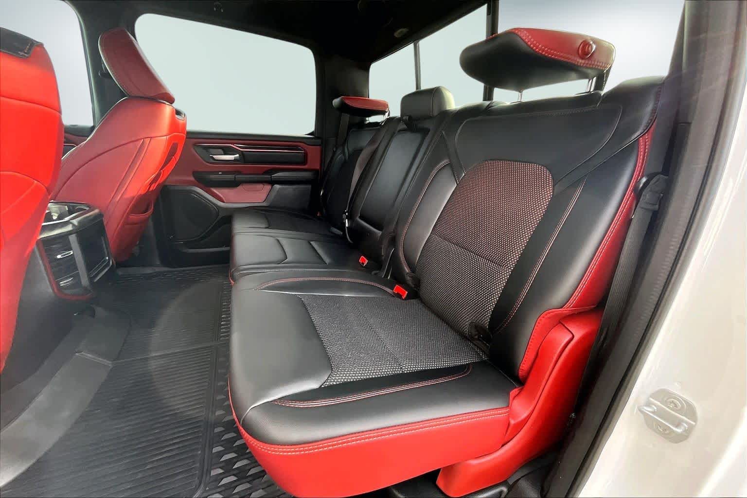 Thumbnail: 2025 RAM 1500 - 28