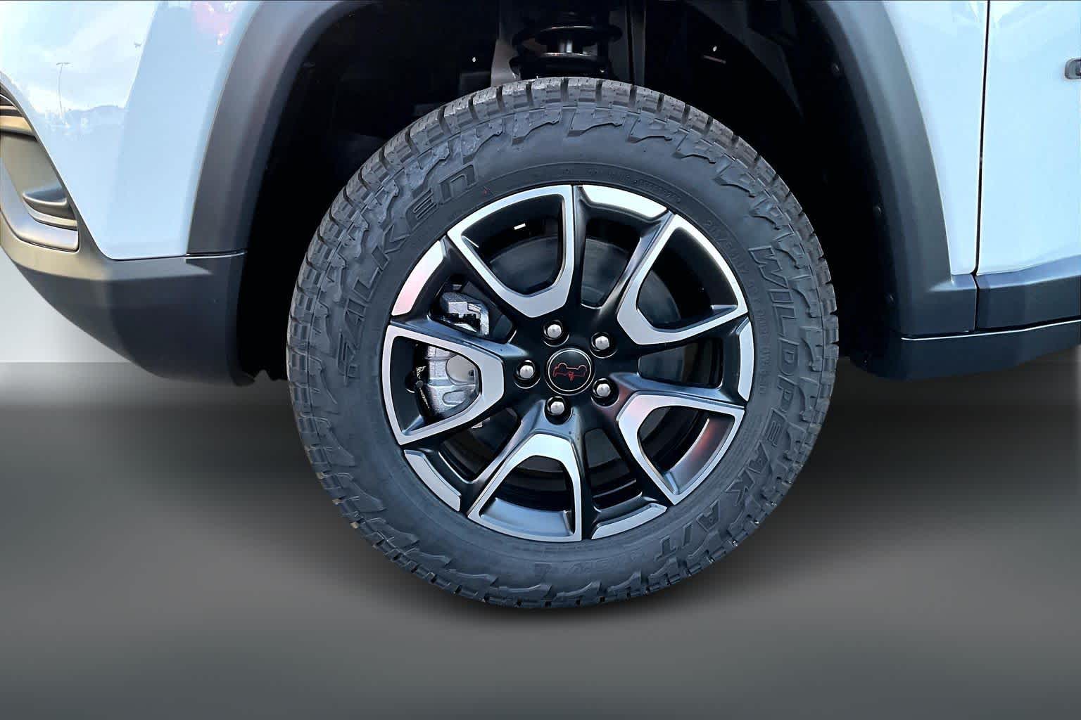 Thumbnail: 2026 Jeep Compass - 8