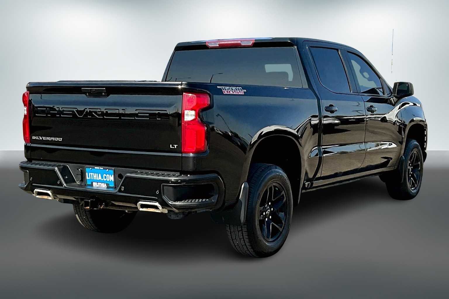 Thumbnail: 2022 Chevrolet Silverado 1500 - 22