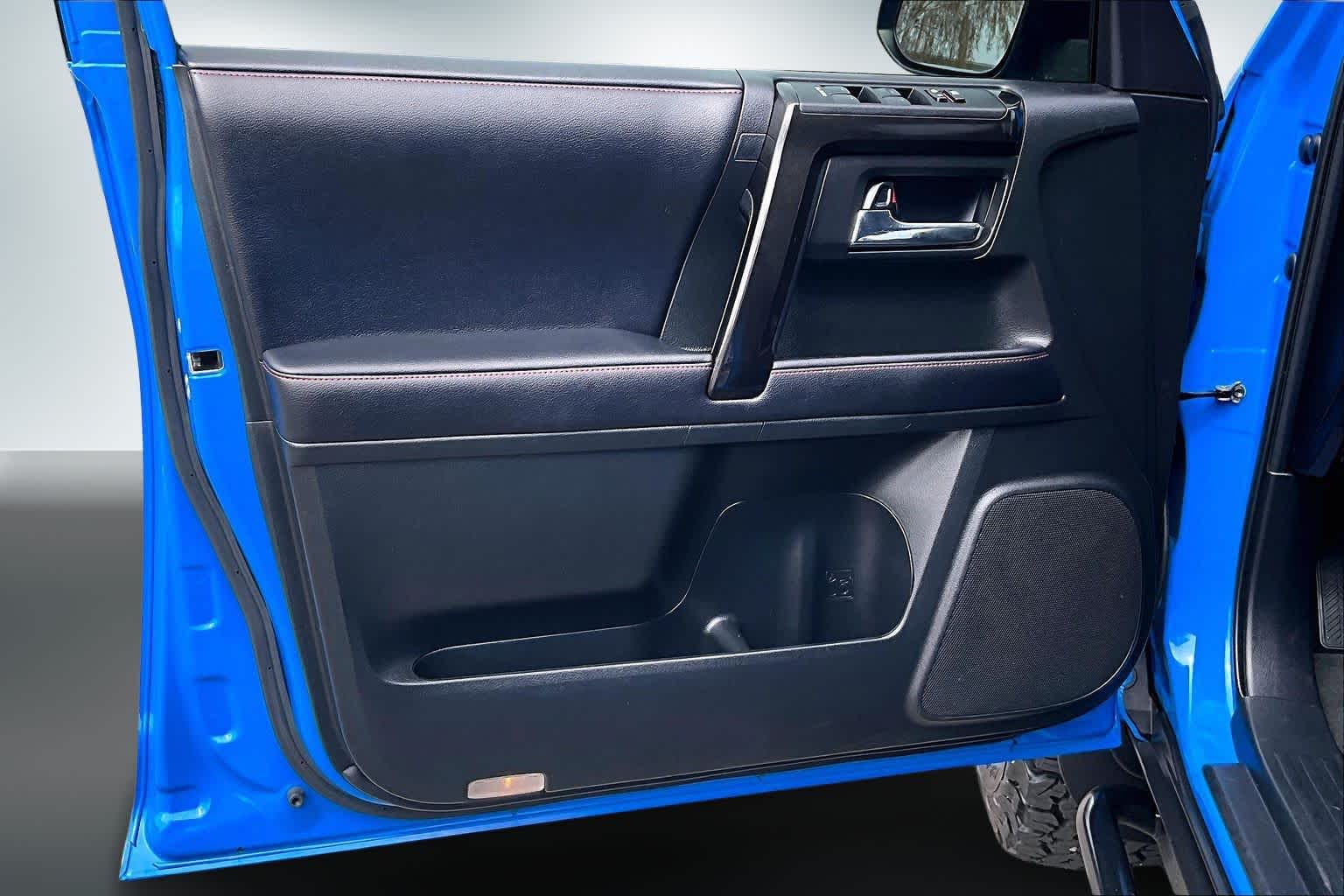 Thumbnail: 2019 Toyota 4Runner - 27