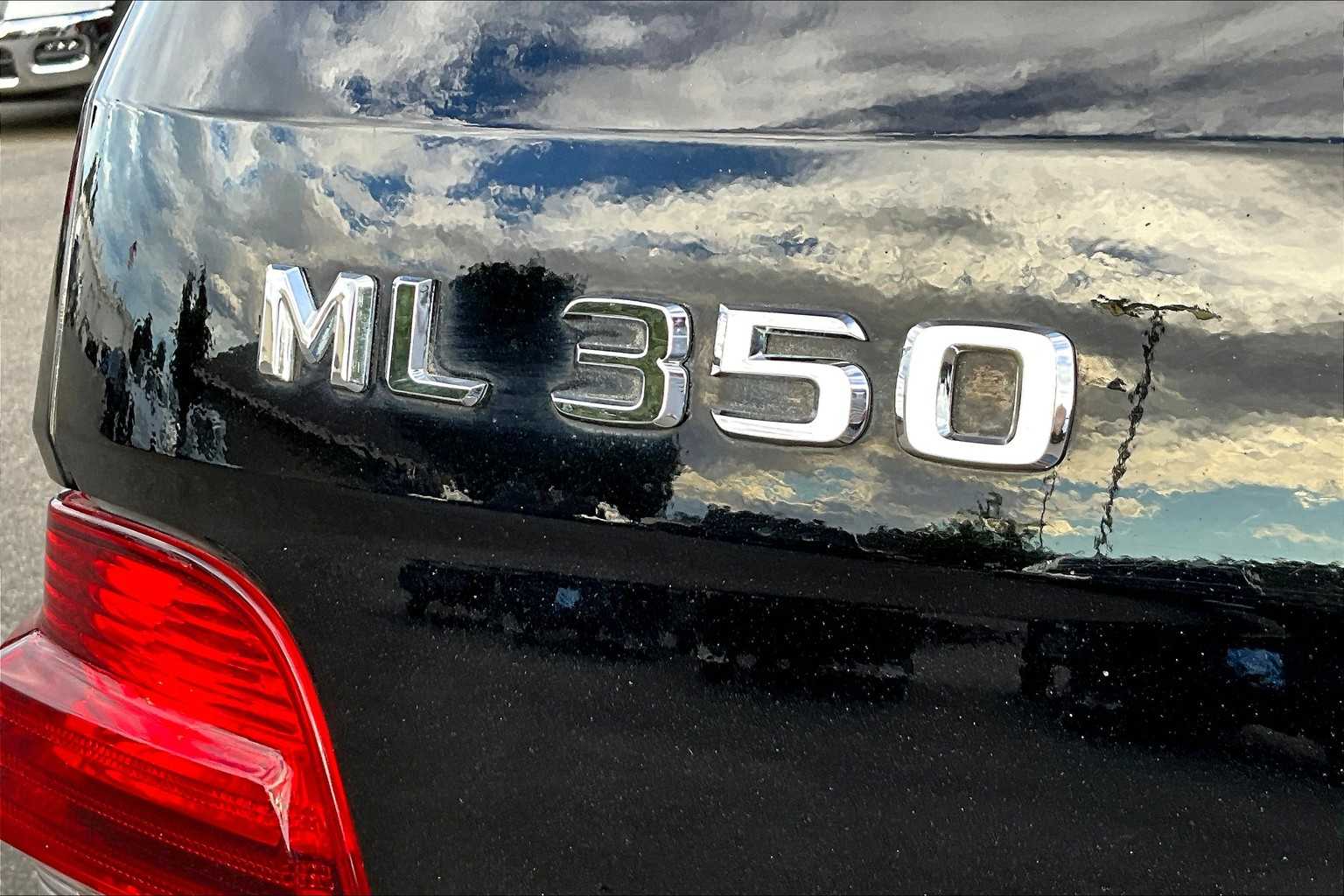 Thumbnail: 2011 Mercedes-Benz M-Class - 7