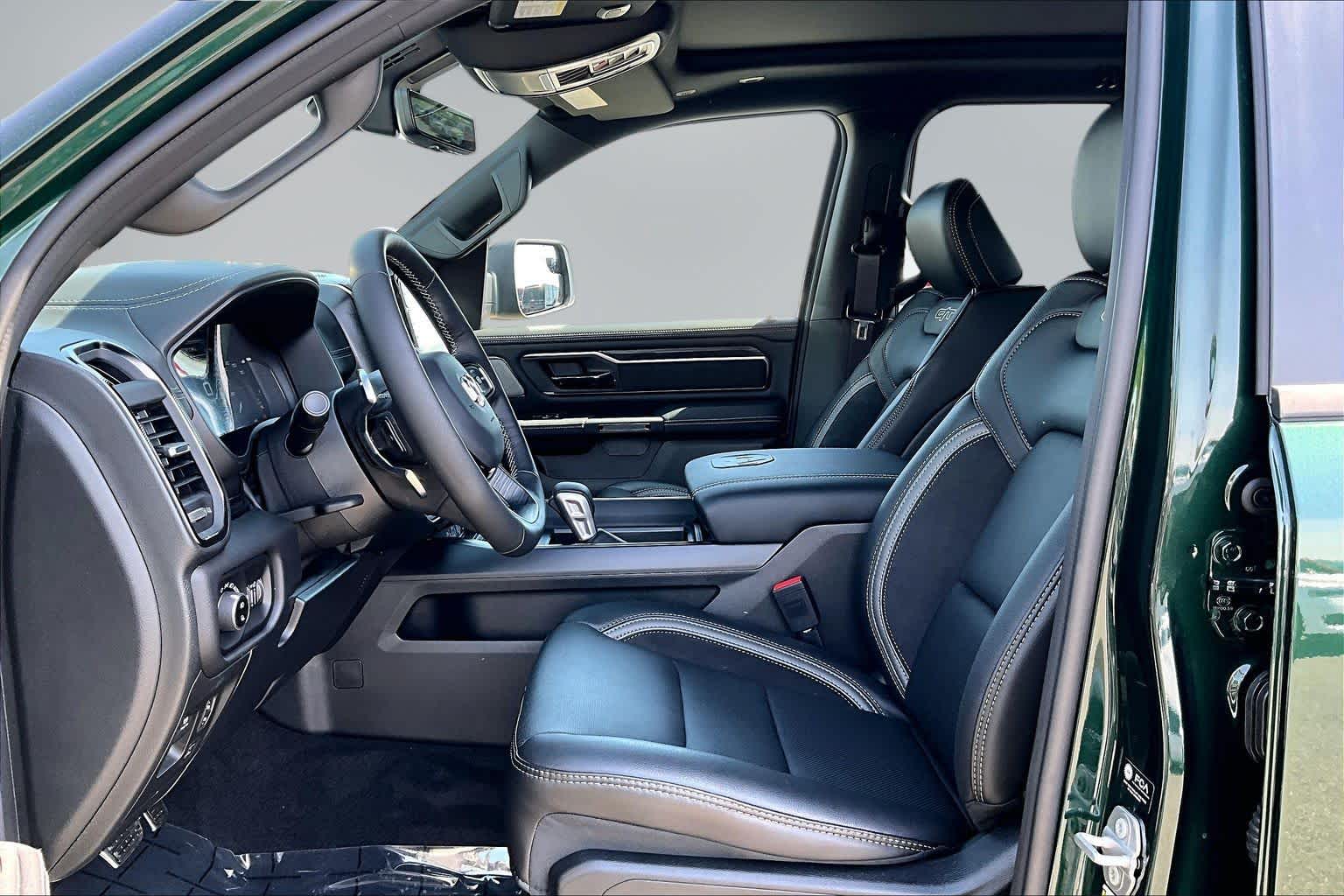 Thumbnail: 2026 RAM 1500 - 10
