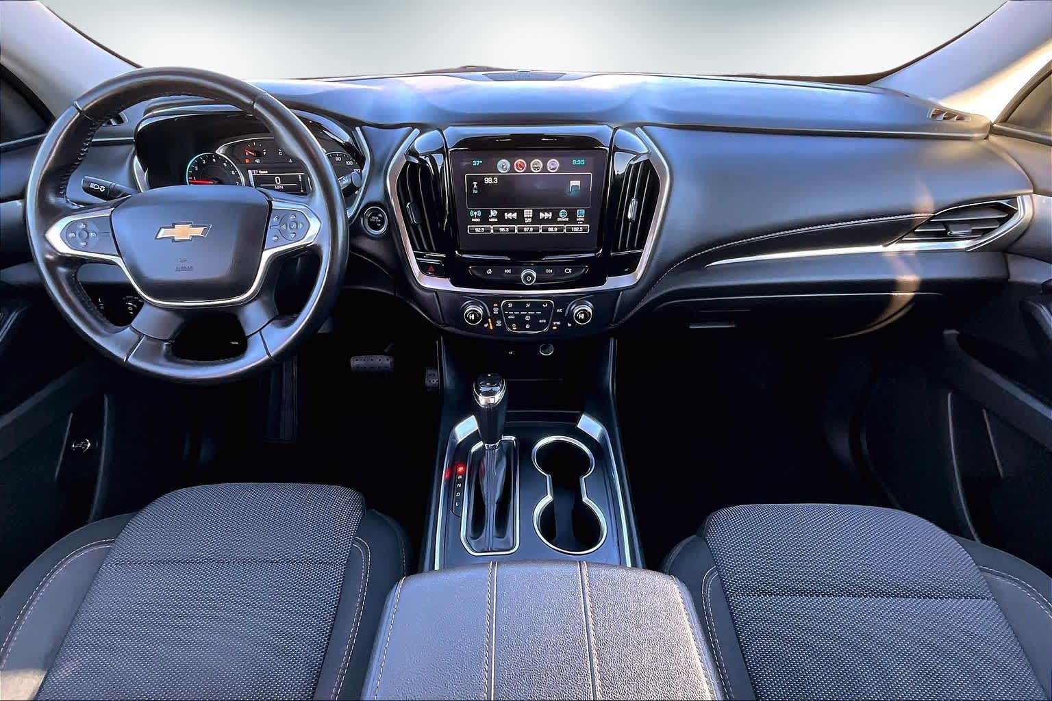 Thumbnail: 2019 Chevrolet Traverse - 10