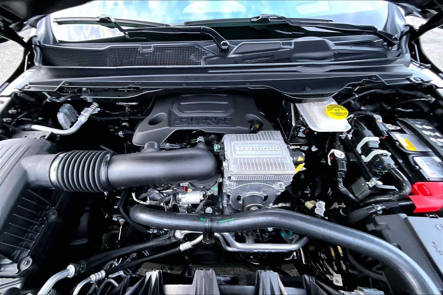 Thumbnail: 2026 RAM 1500 - 9