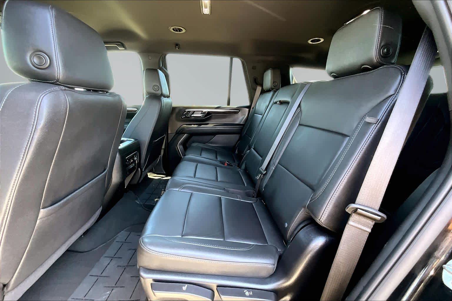 Thumbnail: 2025 Chevrolet Tahoe - 28