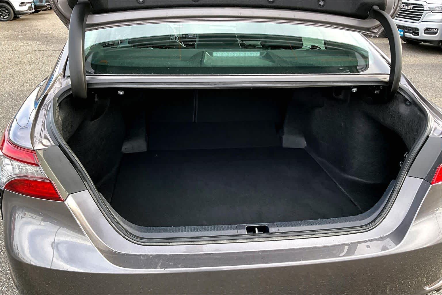 Thumbnail: 2024 Toyota Camry - 18