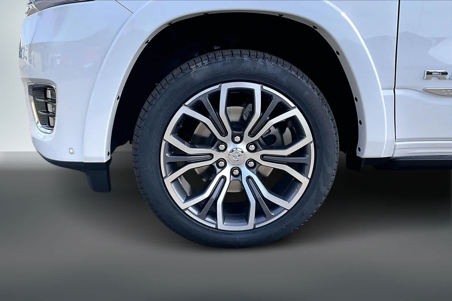 Thumbnail: 2026 RAM 1500 - 8