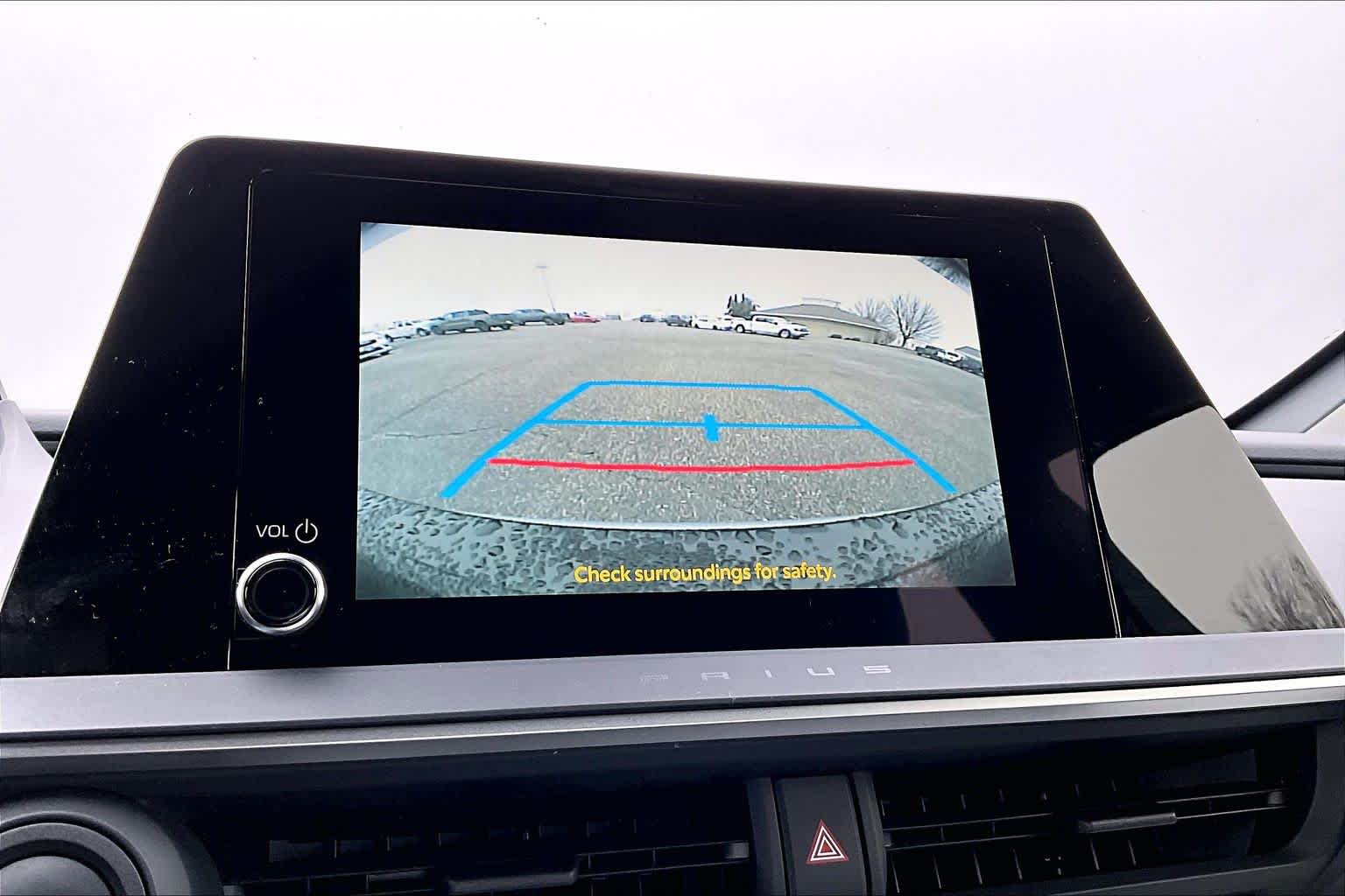 Thumbnail: 2024 Toyota Prius - 25