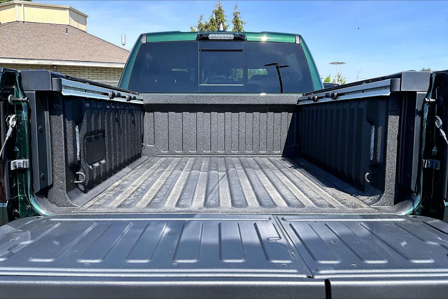 Thumbnail: 2026 RAM 1500 - 18
