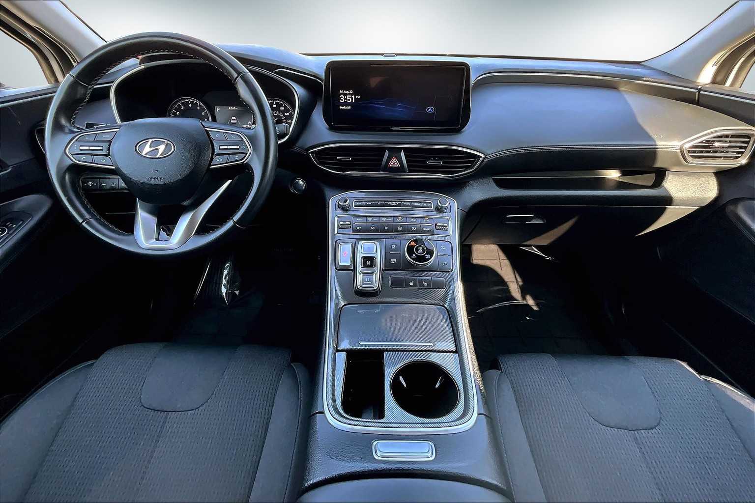 Thumbnail: 2023 Hyundai Santa Fe - 10