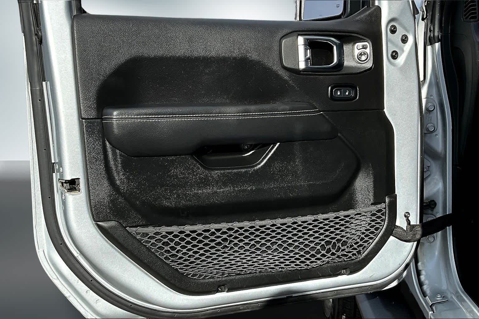 Thumbnail: 2023 Jeep Gladiator - 27