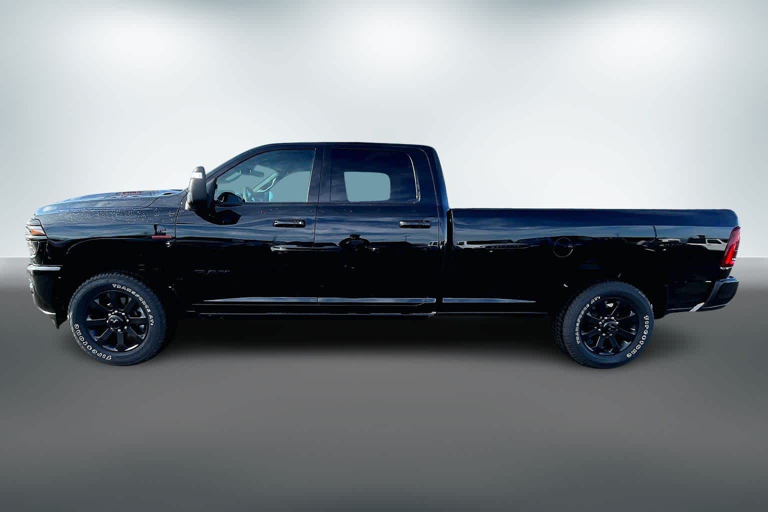 Thumbnail: 2026 RAM 3500 - 3
