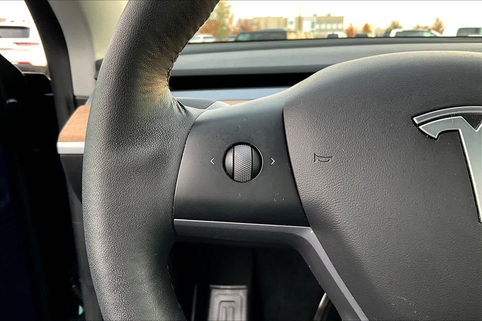 Thumbnail: 2021 Tesla Model Y - 22