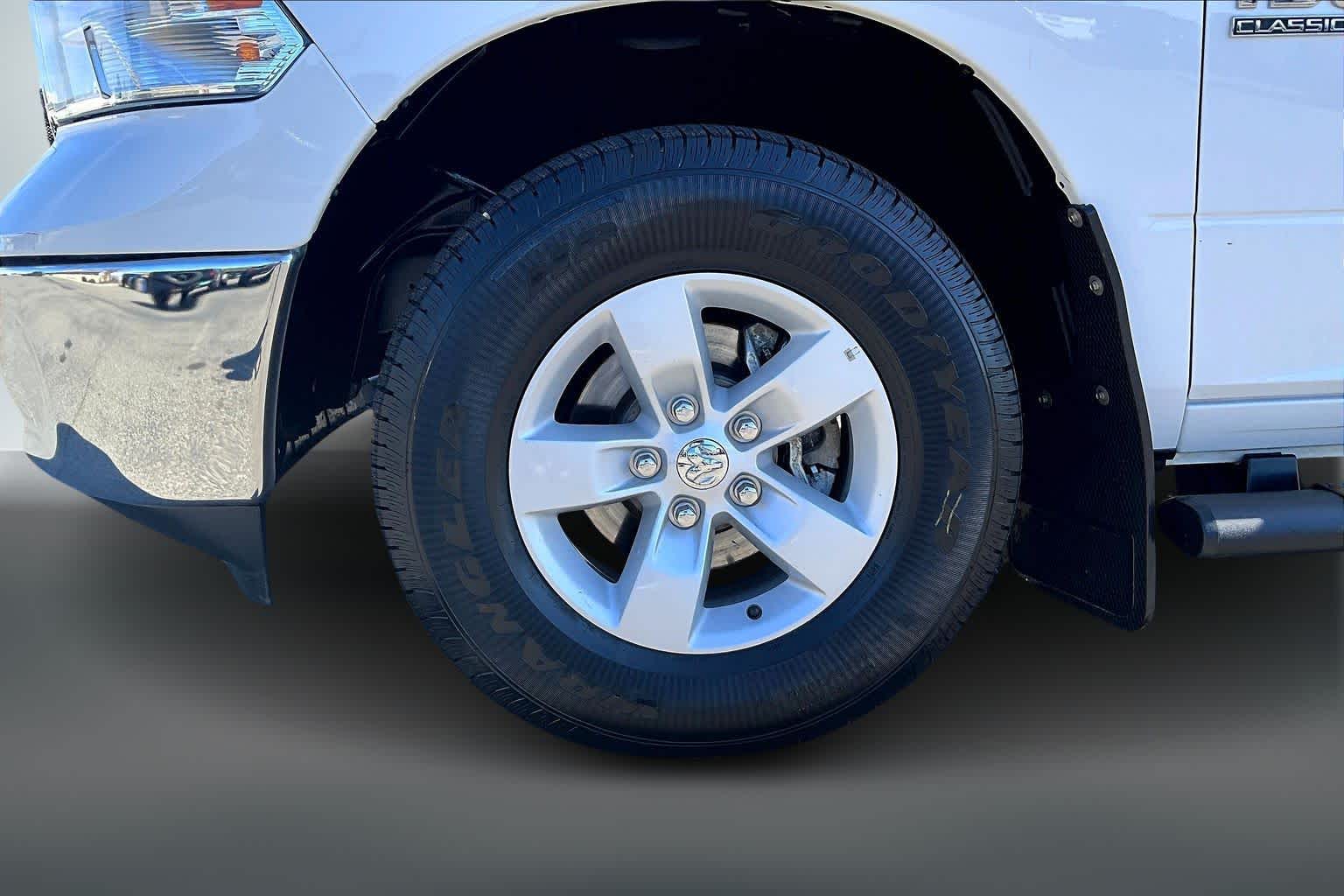 Thumbnail: 2022 RAM 1500 Classic - 8