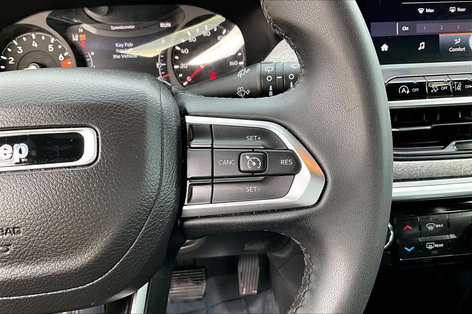 Thumbnail: 2024 Jeep Compass - 25