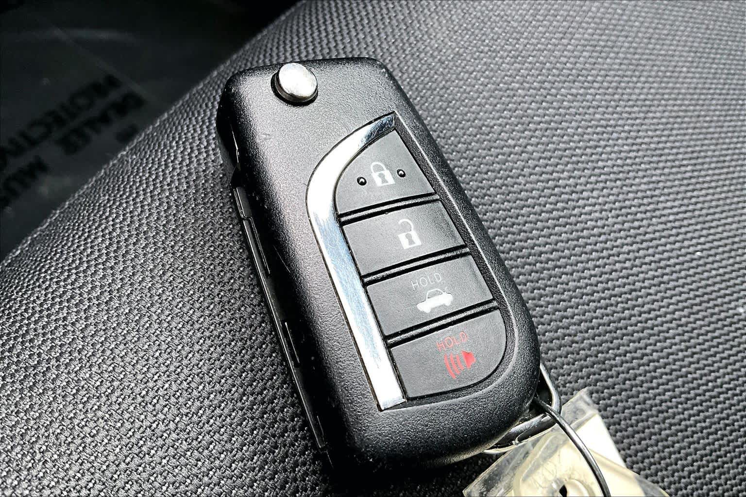 Thumbnail: 2024 Toyota Corolla - 18