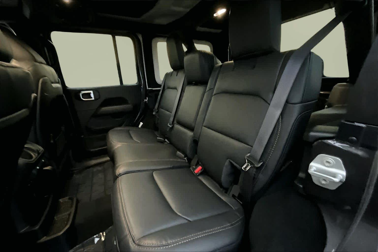 Thumbnail: 2026 Jeep Wrangler - 13