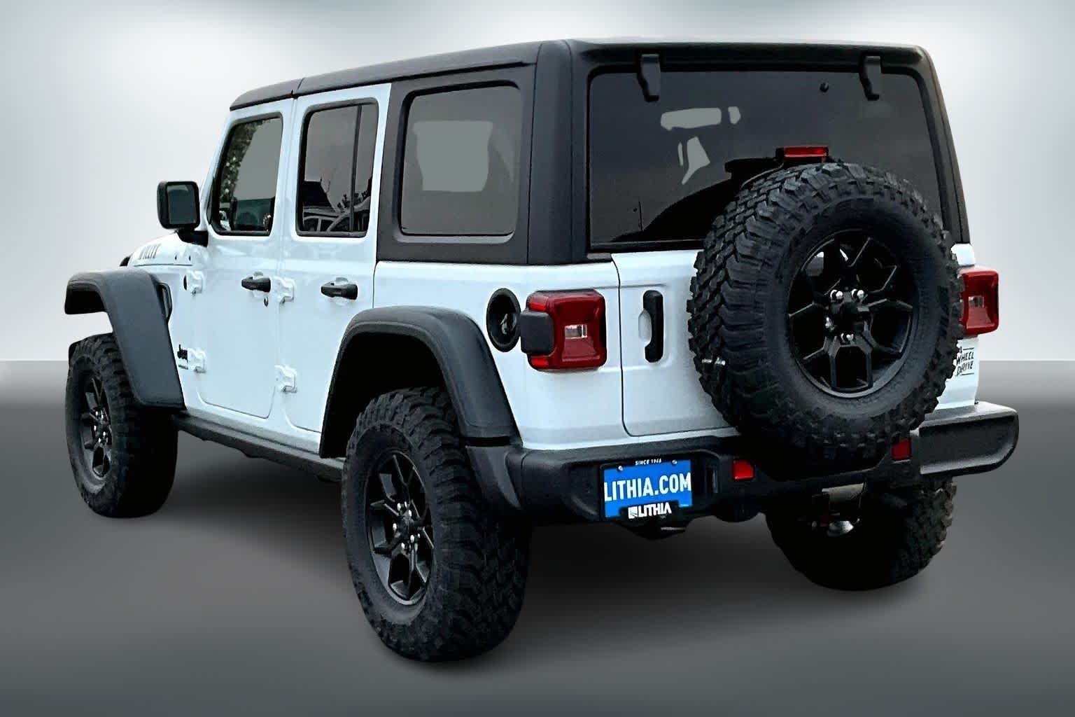 Thumbnail: 2026 Jeep Wrangler - 4