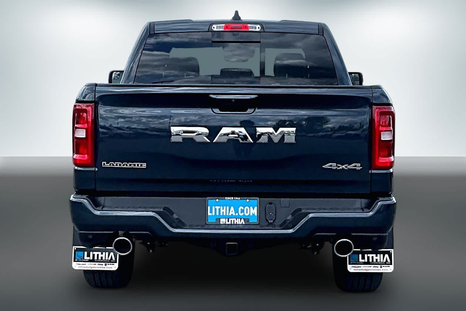 Thumbnail: 2026 RAM 1500 - 5
