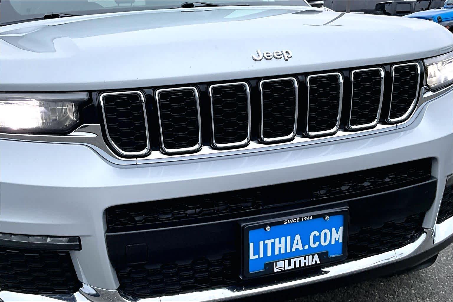 Thumbnail: 2024 Jeep Grand Cherokee L - 34