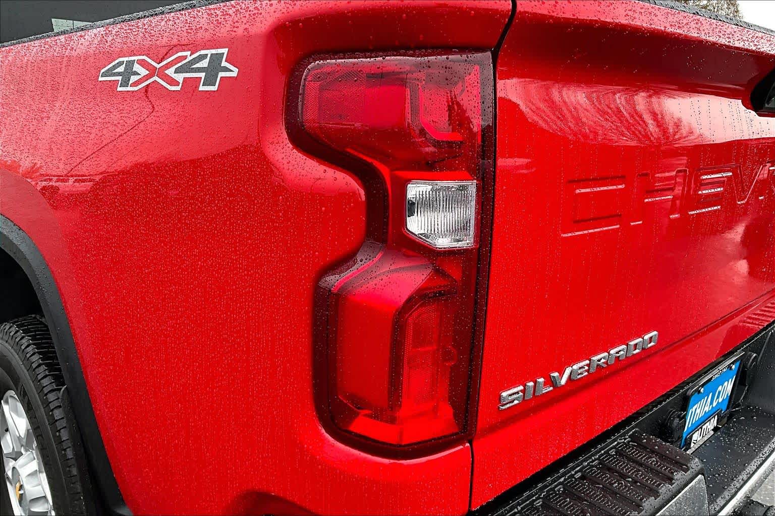 Thumbnail: 2024 Chevrolet Silverado 3500 - 32