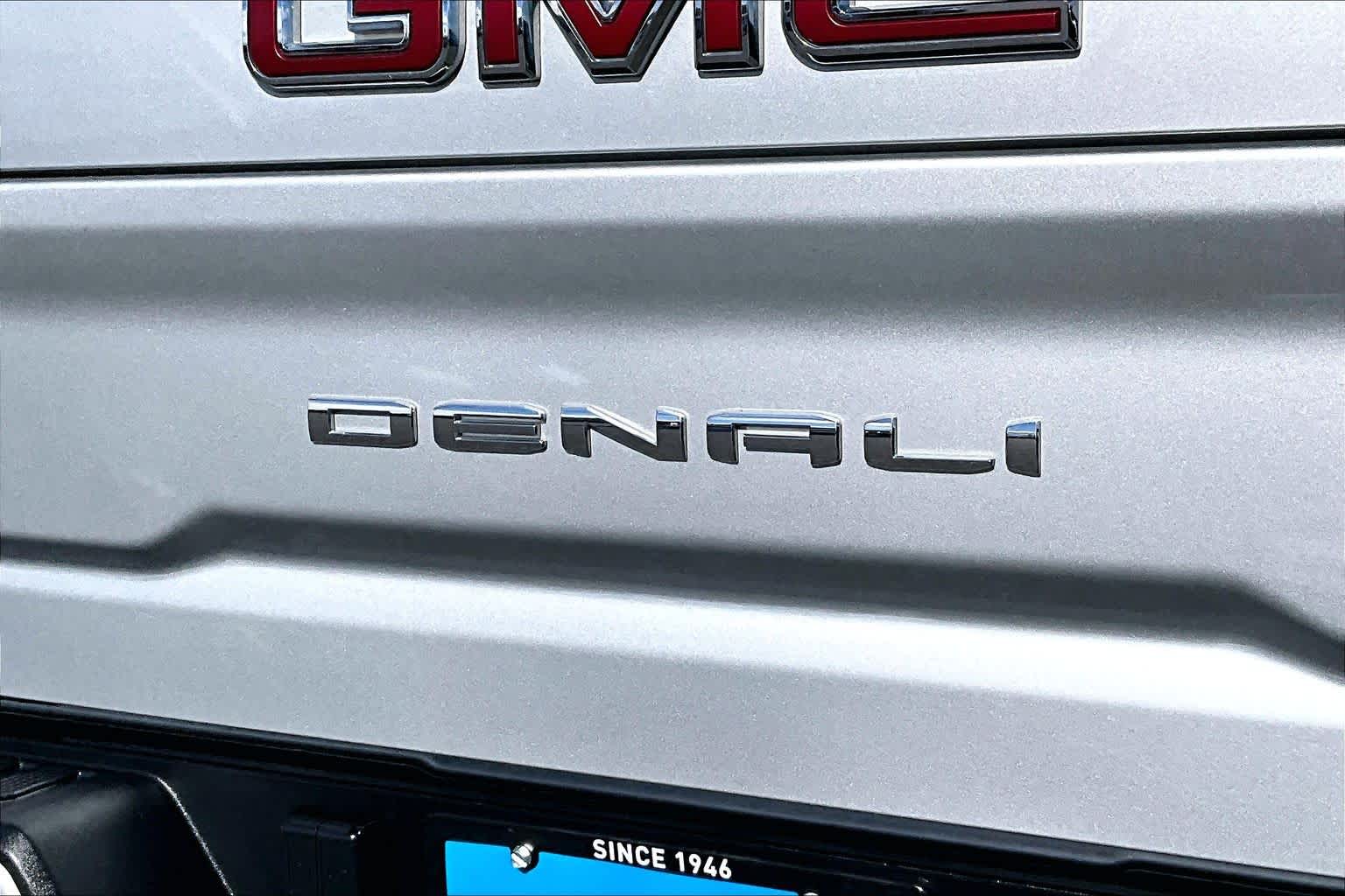 Thumbnail: 2020 GMC Sierra 3500 - 7