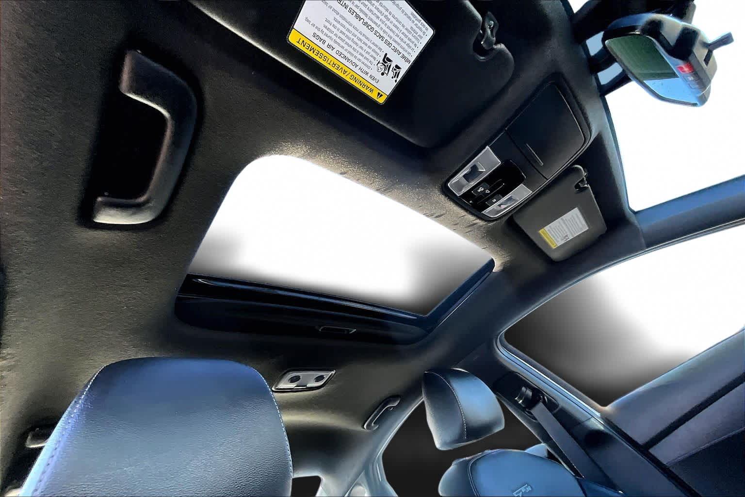 Thumbnail: 2023 Kia Forte - 31