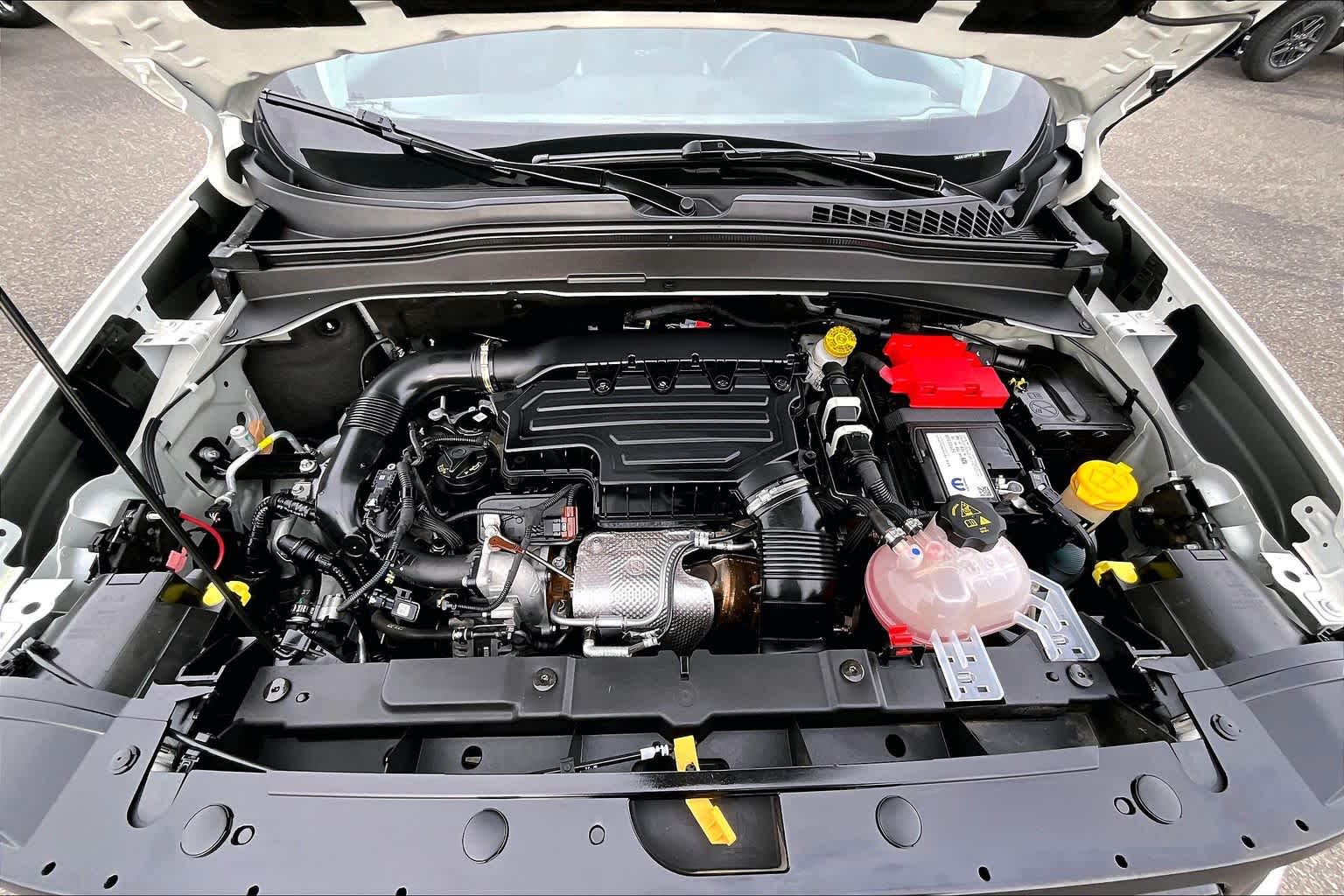 Thumbnail: 2023 Jeep Renegade - 9