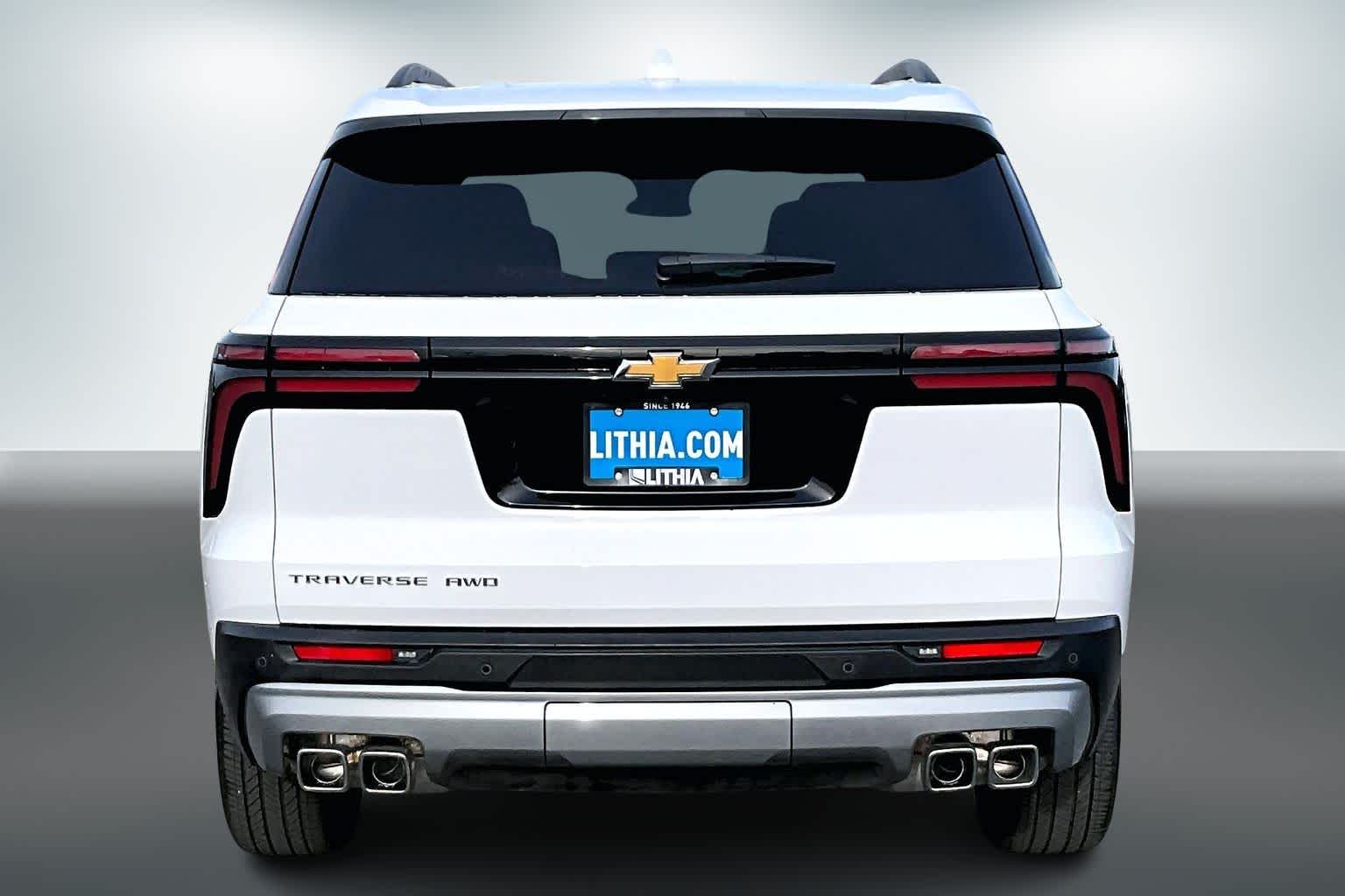 Thumbnail: 2025 Chevrolet Traverse - 5