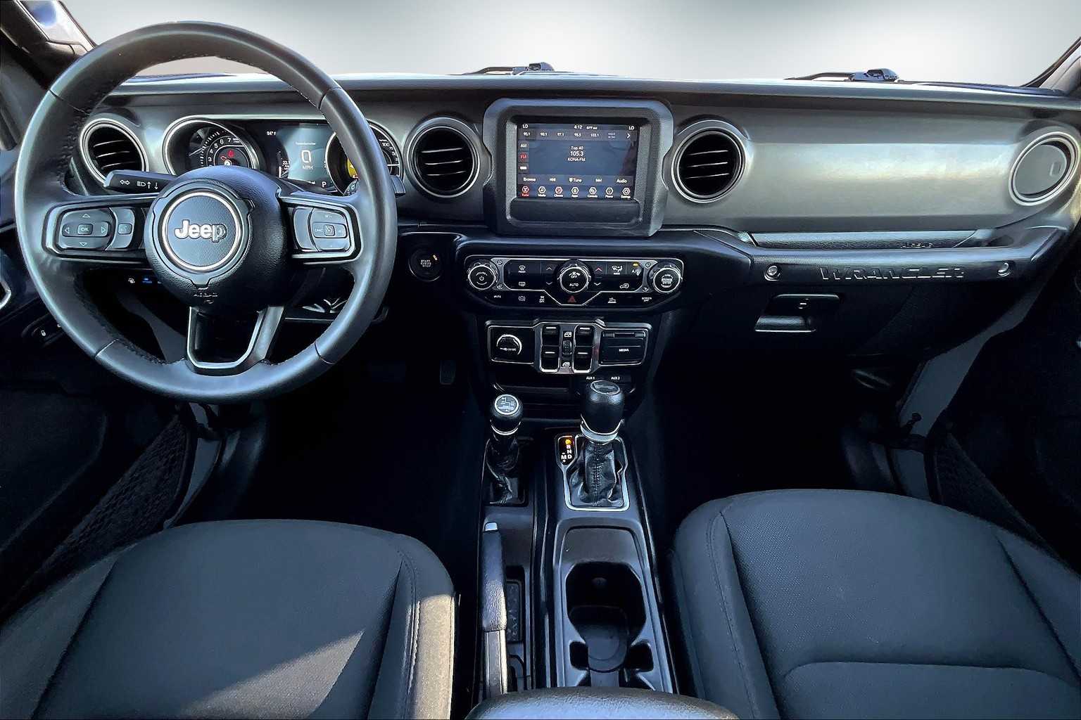 Thumbnail: 2023 Jeep Wrangler - 10