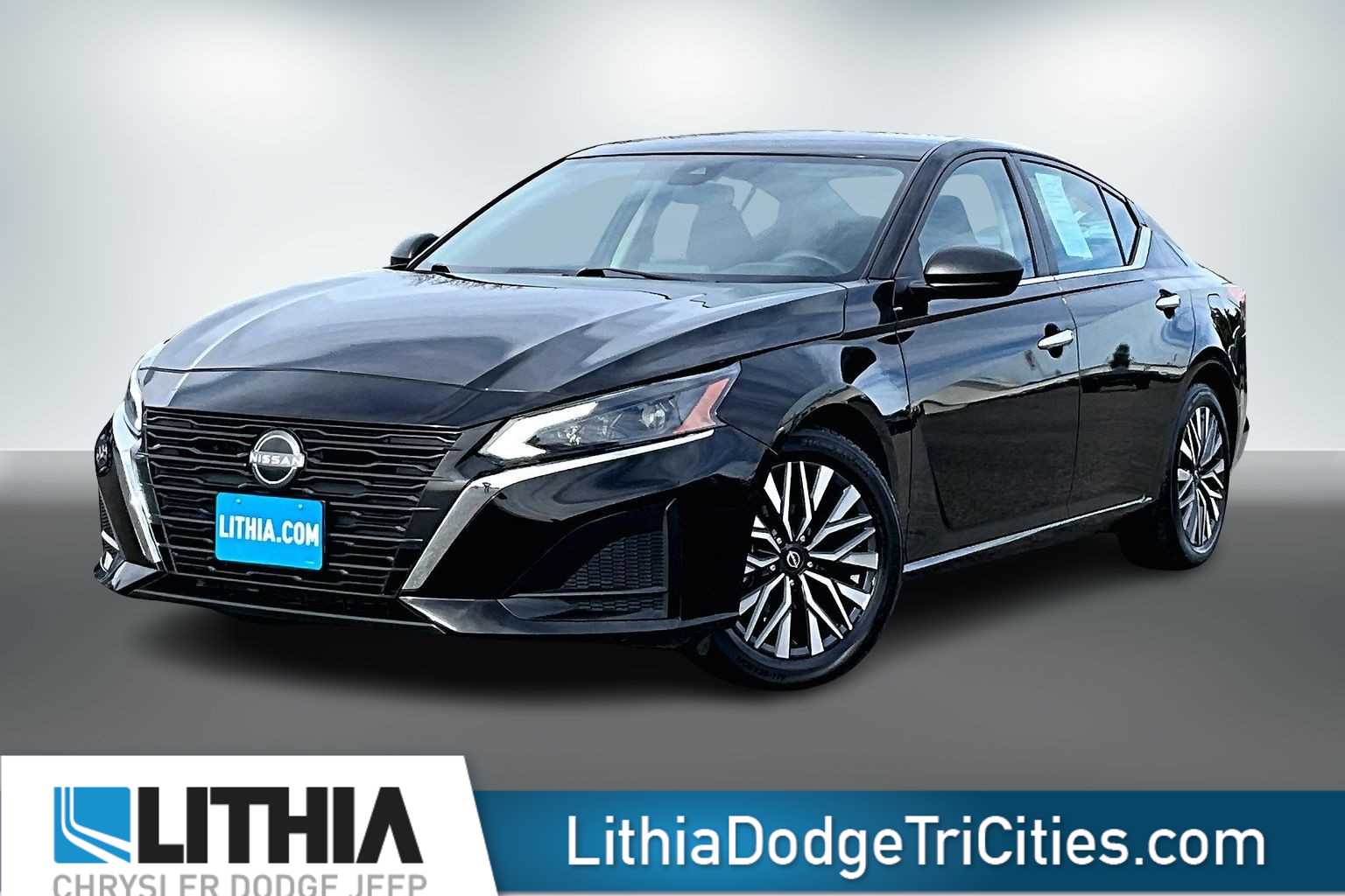 Thumbnail: 2024 Nissan Altima - 1