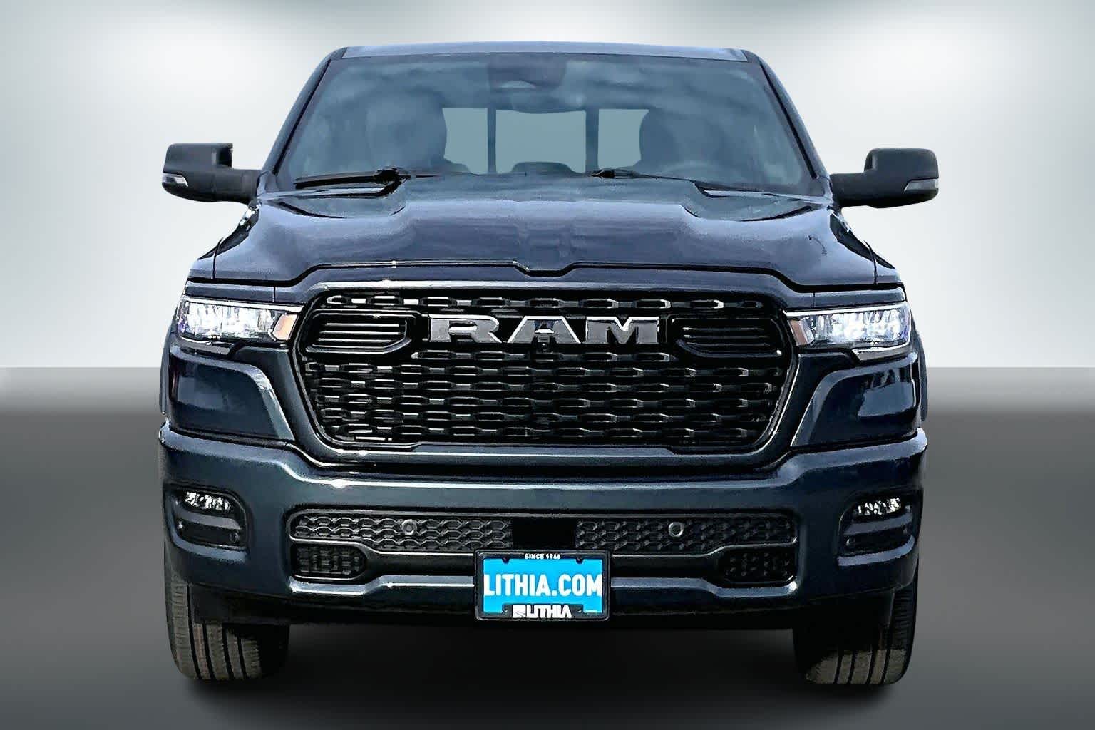 Thumbnail: 2026 RAM 1500 - 6