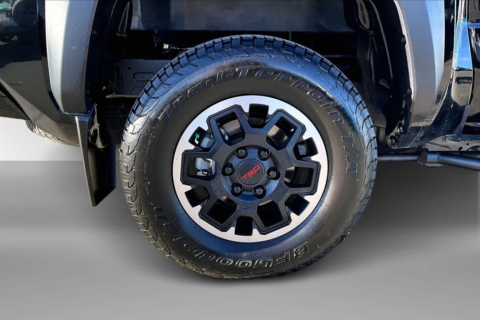 Thumbnail: 2024 Toyota Tacoma - 35