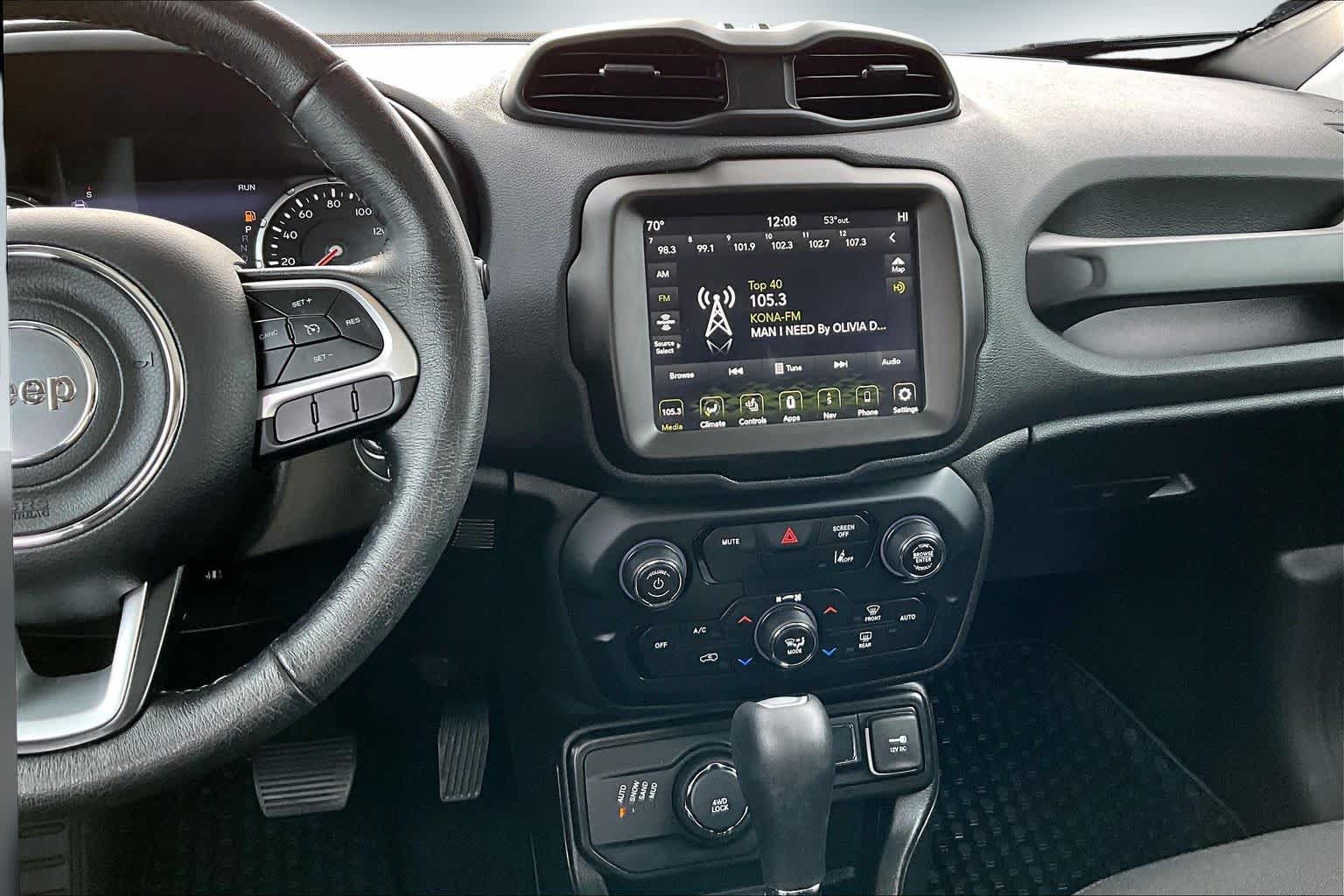 Thumbnail: 2023 Jeep Renegade - 15