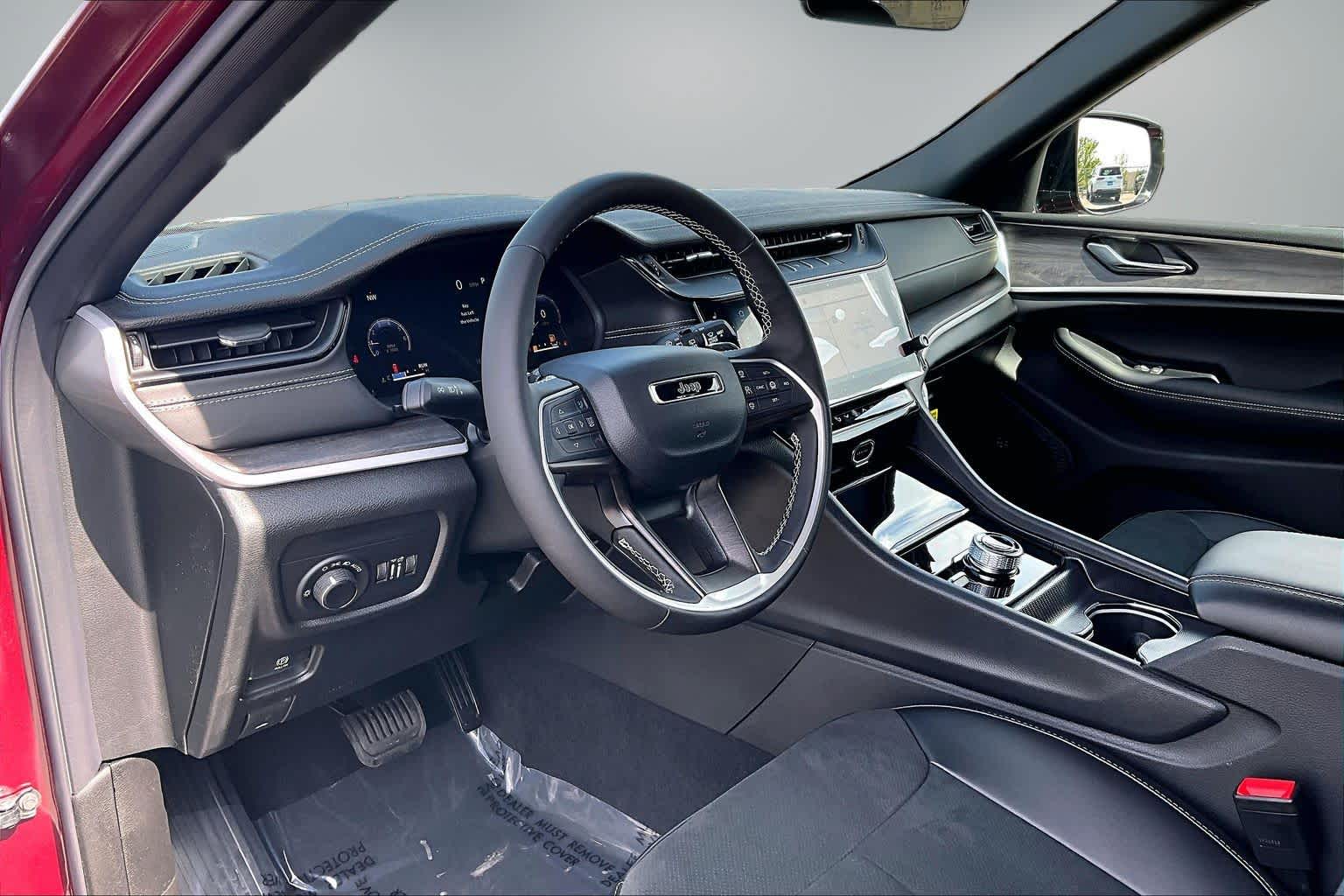 Thumbnail: 2026 Jeep Grand Cherokee - 2