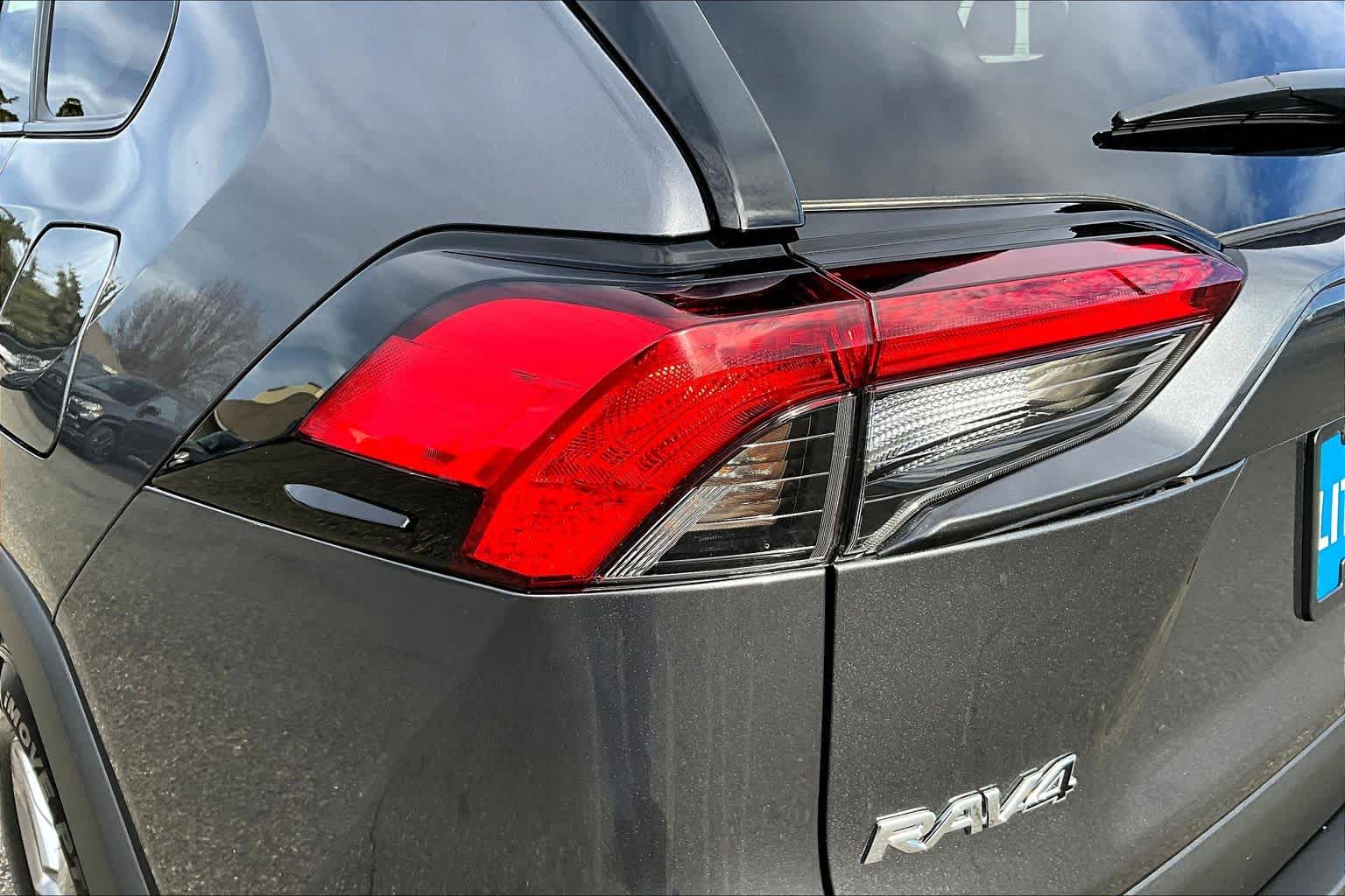 Thumbnail: 2024 Toyota RAV4 - 33