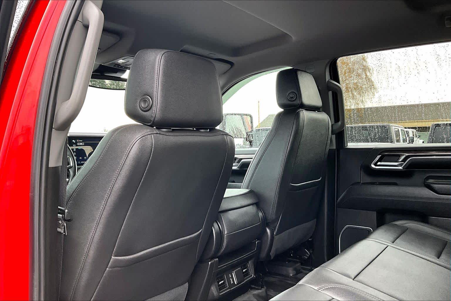 Thumbnail: 2024 Chevrolet Silverado 3500 - 12