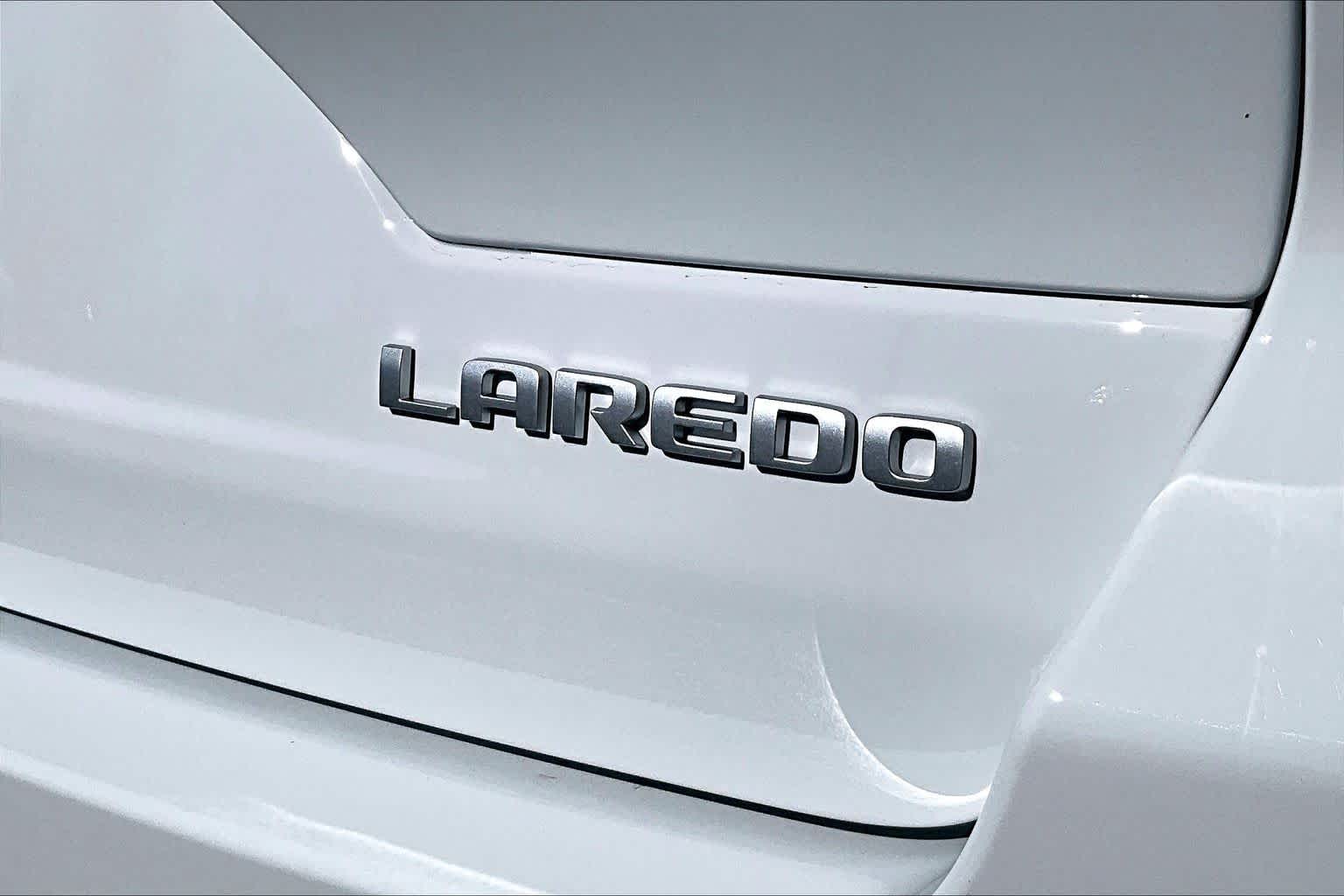 Thumbnail: 2026 Jeep Grand Cherokee - 7