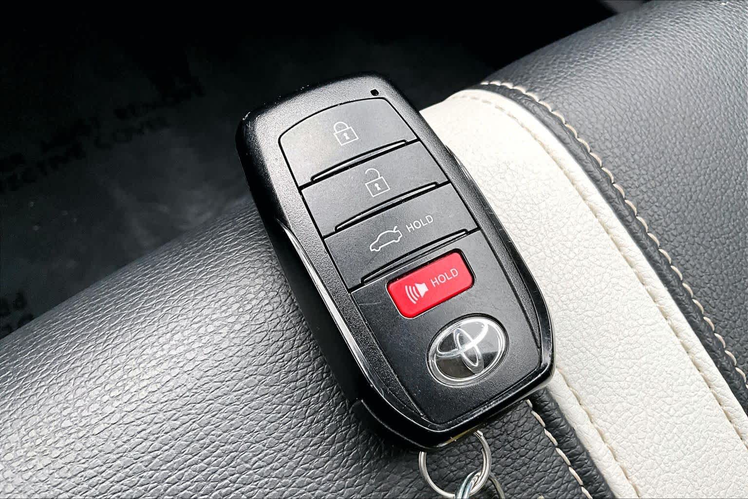 Thumbnail: 2025 Toyota Camry - 19