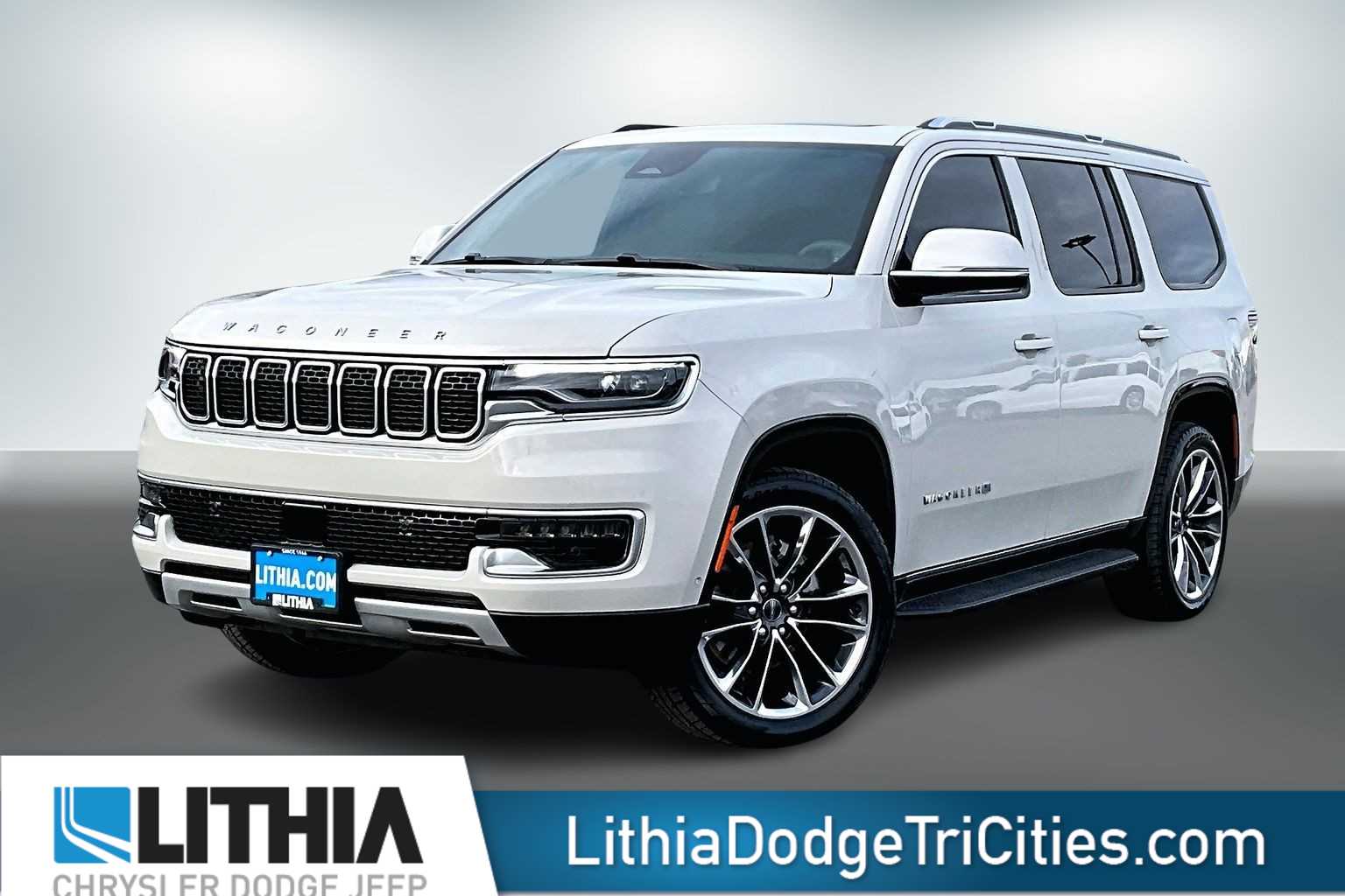 Thumbnail: 2022 Jeep Wagoneer - 1