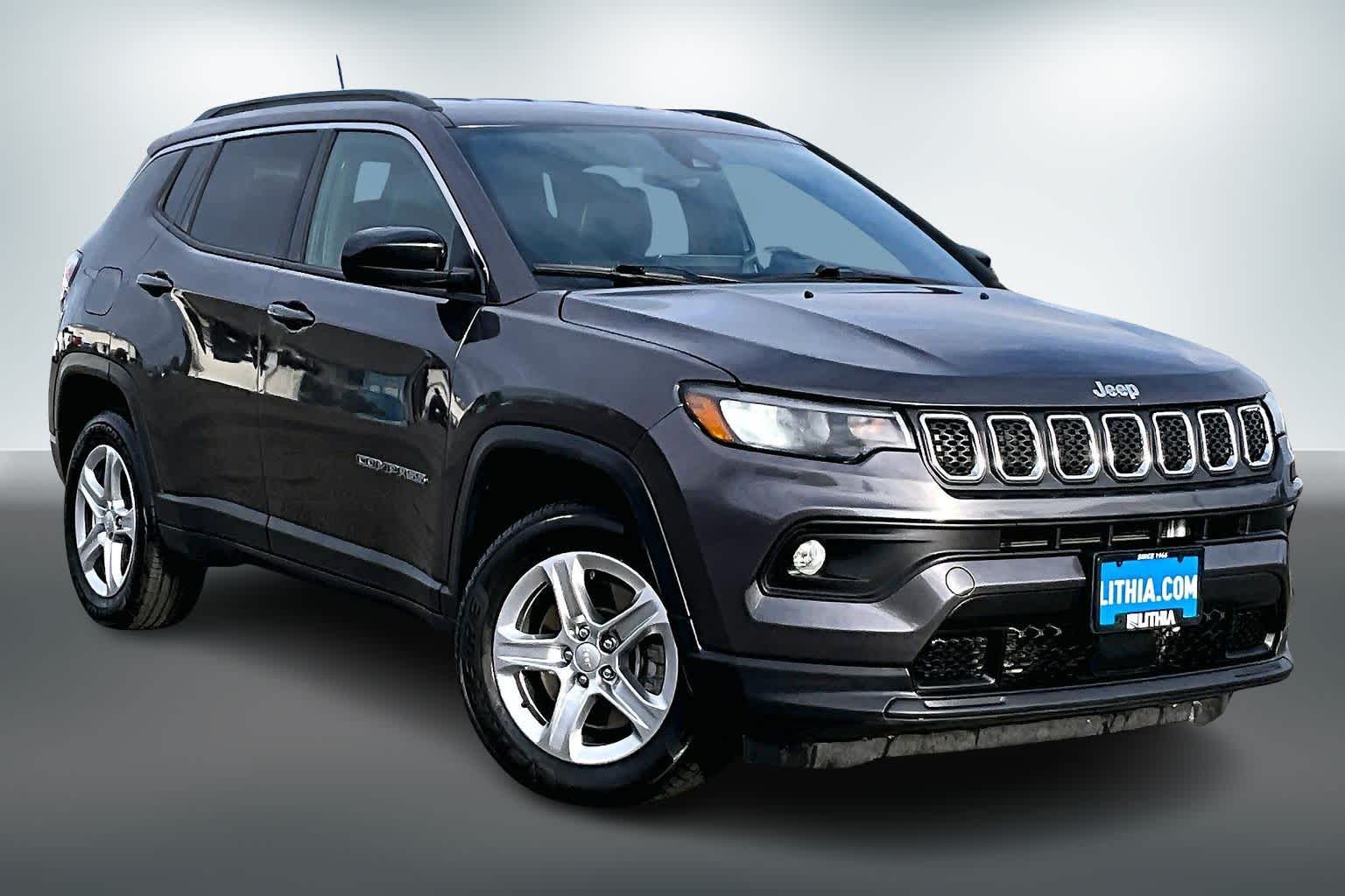 Thumbnail: 2024 Jeep Compass - 21
