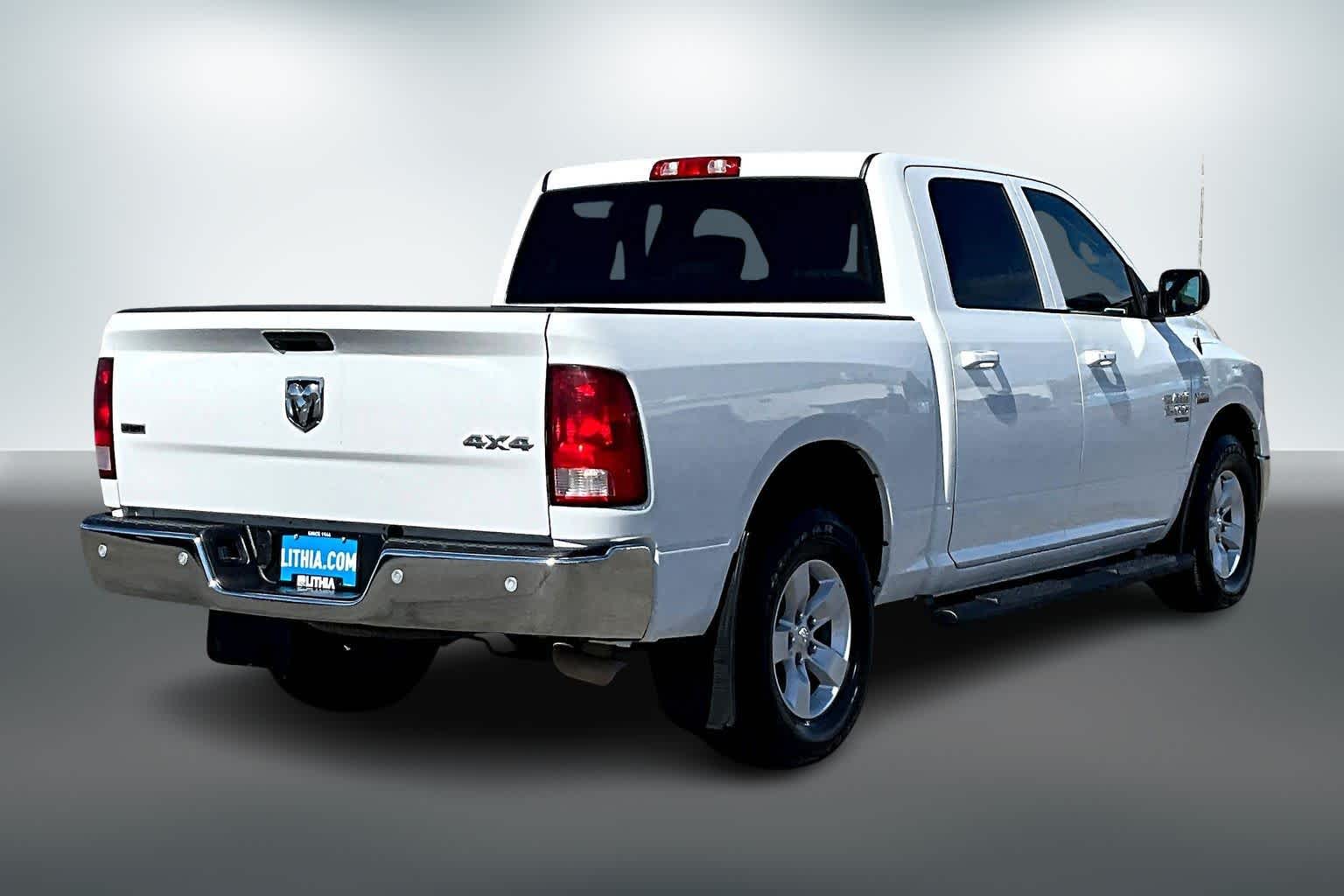Thumbnail: 2022 RAM 1500 Classic - 22
