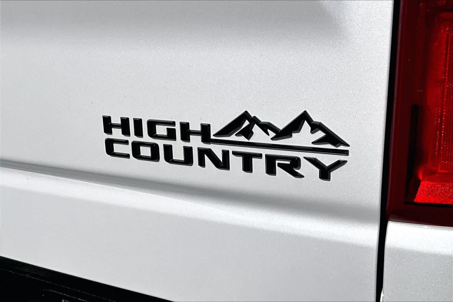 Thumbnail: 2022 Chevrolet Silverado 1500 - 7