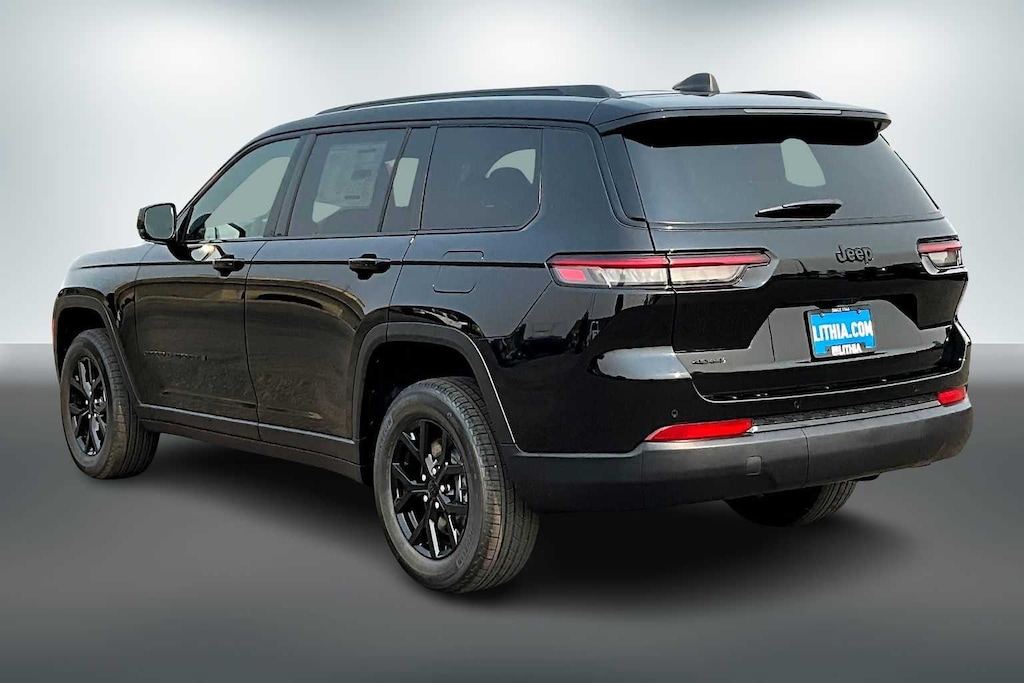 New 2025 Jeep Grand Cherokee L ALTITUDE X 4X4 Sport Utility